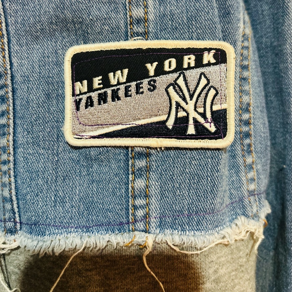 New York Yankees adorned jean jacket w/ vintage flair and attached Puma zip up. - Picture 4 of 16